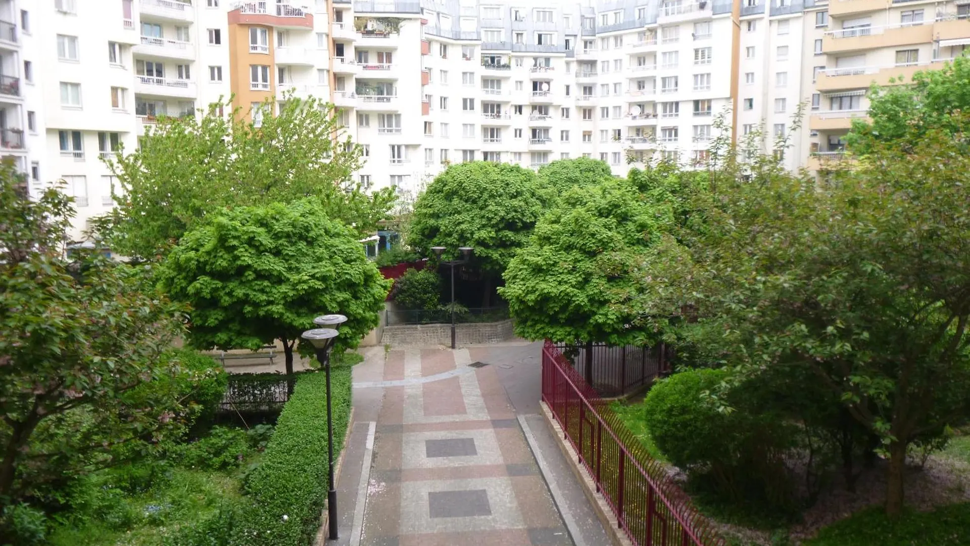 Familial - Canal St Martin * 巴黎